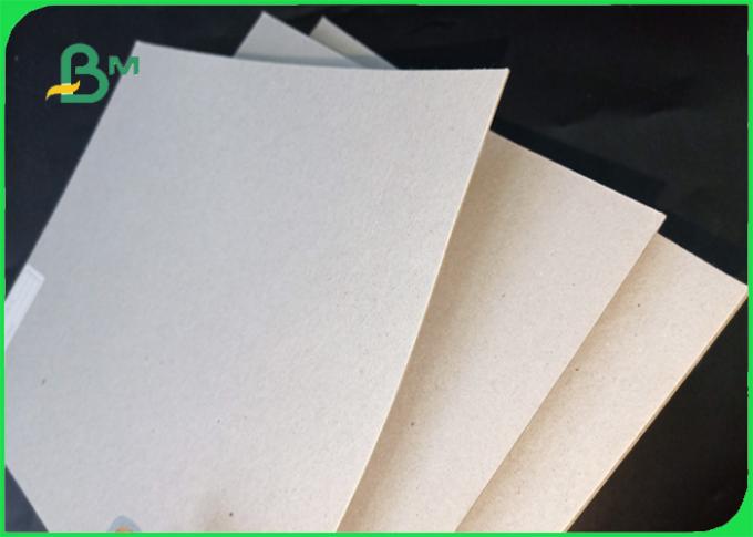 100% réutilisé réduisent en pulpe le bon carton gris gris de la rigidité 1,5/1,35/2.0mm pour l'emballage
