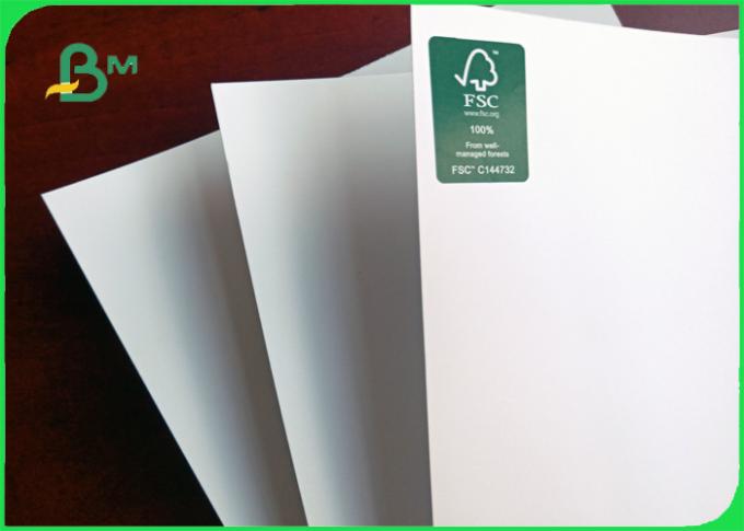 100gsm - blancheur 300gsm élevée et papier mat en soie lisse de la surface FSC pour la magazine