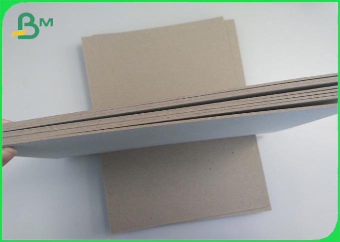 Le conseil gris simple a réutilisé le carton dur de la rigidité 1250gsm de 2.0mm