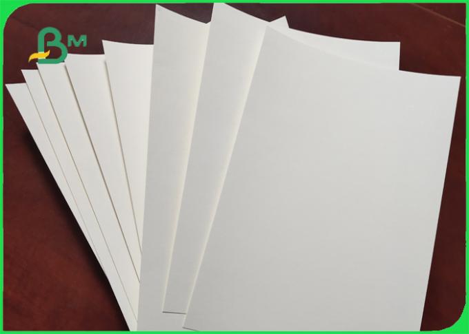 Papier absorbant simple blanc superbe de rigidité 1.6mm 2.0mm avec le FSC