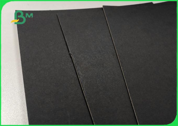 feuilles enduites noires 2mm simples de carton de 1mm pour la bonne rigidité de boîte-cadeau