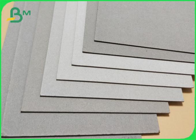 Grey Chip Board Paper In Sheet stratifié pour emballer 0.5MM 1.5MM 2MM 2.5MM
