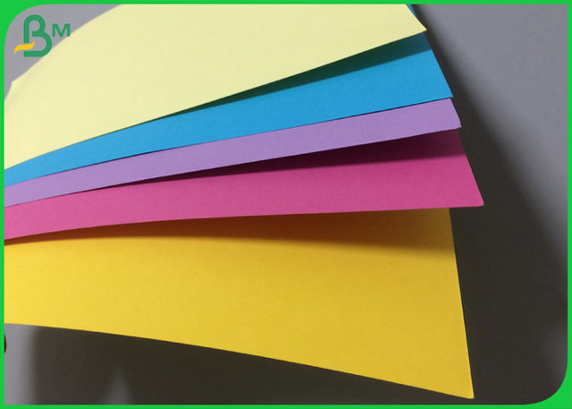 la couleur Bristol Card FSC de 240gsm 300gsm a approuvé pour l'origami d'enfants de jardin d'enfants