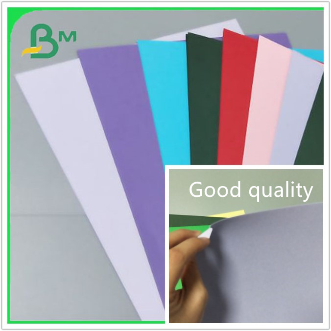 Carte non-toxique qui respecte l'environnement de haute qualité A4 A3 180GSM de couleur de carton d'enfants