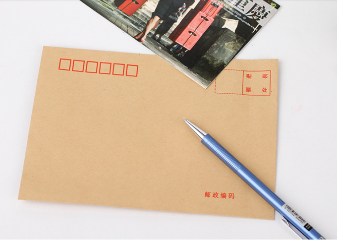 le papier d'emballage de haute résistance d'enveloppe de 150g Brown avec la certification de FSC a approuvé