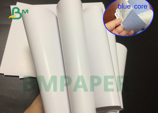 papier bleu du noyau C2S de lustre du petit pain 300G de Jumbol de largeur de 71cm pour l'impression de carte d'éraflure