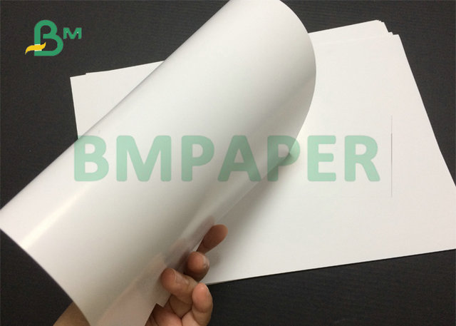 Papier couché brillant d'imprimerie de couleur blanche d'A1 157gsm 200gsm pour le catalogue de société