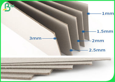 Réutilisé réduisez en pulpe Grey Chipboard Sheets Strong Stiffness 1.5mm Grey Paper