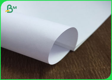 Fabricants de papier enduits brillants 70g 80g d'impression offset brillante non-enduite
