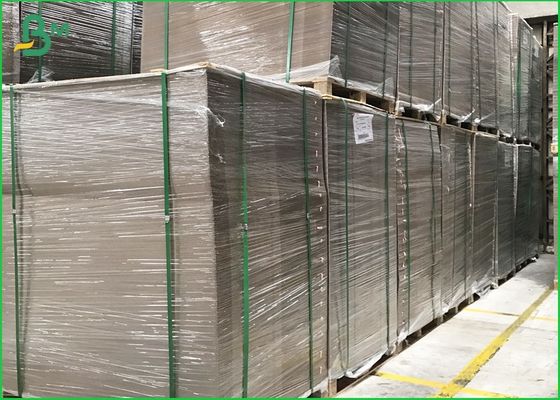 les feuilles 1250gsm de carton gris de 3mm 4mm Thicknessgrey imperméabilisent le FSC approuvé