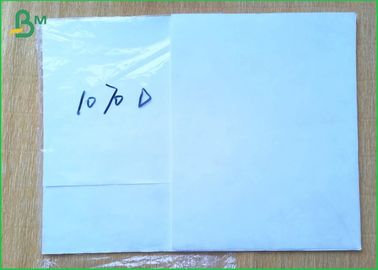 Matériau de déchirure 68g Feuille de papier de tissu 1070d Couleur blanche Pour enveloppe express