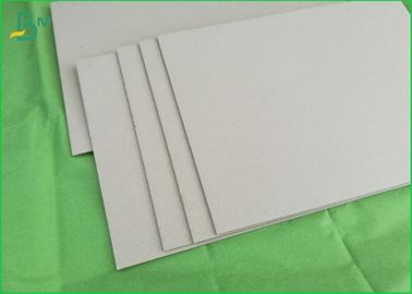 Le panneau de puce gris étanche à l'humidité, le panneau 1900gsm gris couvre pour le papier d'obligatoire de livre