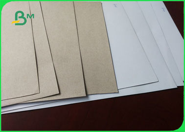 La pulpe de papier de gaspilleur a réutilisé le blanc/gris enduits de carton de duplex de Chromo