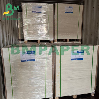 Papier couché PE blanchi à surface lisse 370 x 500 mm pour sac cadeau