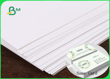 Carton blanc en ivoire du papier de conseil d'épaisseur élevée de FSC et d'OIN C1S 1.35MM 1.5MM pour faire la carte nominative