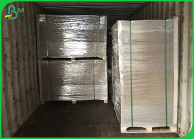 boîtes dures de la rigidité 1.3mm 1.35mm Grey Carton Sheet For Packing de 70*100cm
