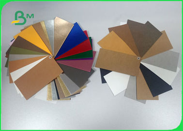 Papier lavable coloré par fibre du yard 0.3mm 0.55mm emballage de MOQ 1 pour la conception de sac