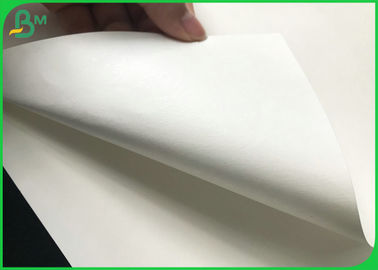 Papier enduit de carton blanc en ivoire de C1S poly 300 grammes de + PE 15 GSM stratifié