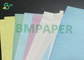 Le papier de NCR place 3 parts de papier autocopiant 50 - 60g en feuille ou petit pain