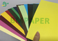 le carton de la couleur 200g couvre la rigidité pour des cartes de voeux