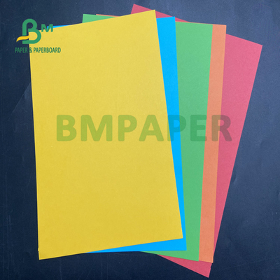 70 gm 75 gm papier couleur sans revêtement à deux côtés sans bois pour papier origami