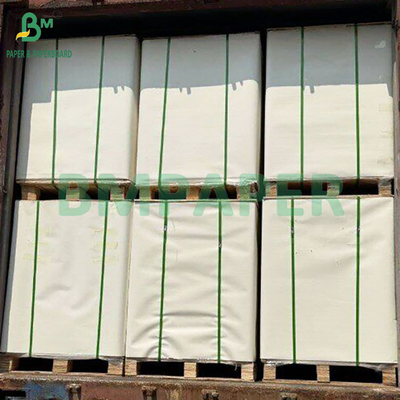 1.1 mm Blanc 100% pâte de bois vierge absorbant feuilles de blanchiment pour les sous-vêtements absorbant l'eau