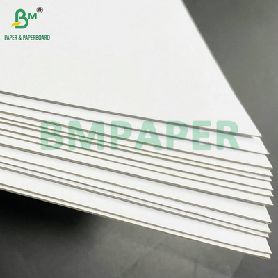 1.8mm 2mm Carton épais de haute rigidité Cartable laminé 93x130cm