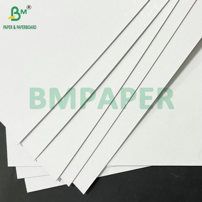 1.8mm 2mm Carton épais de haute rigidité Cartable laminé 93x130cm