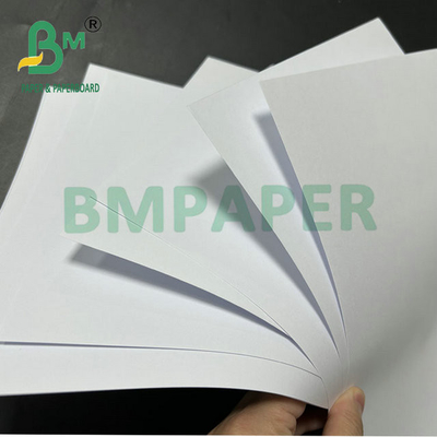 100 grammes 120 grammes de papier d'impression offset blanc non recouvert pour calendrier 95 x 130 cm