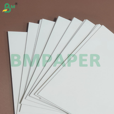 Rôles de papier de tasse jetables revêtus de PE pour une protection contre l'humidité