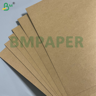 Papier d'entrelacs anti-abrasion non blanchi 120 gm feuilles Kraft pour panneaux de verre sensibles