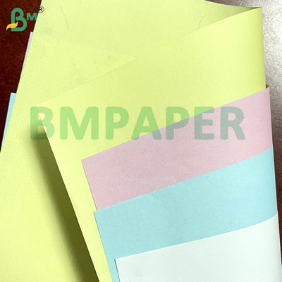 55 grammes Image blanche et bleue en rouleaux et feuilles de papier sans carbone pour l'impression de reçus NCR CB / CF / CFB