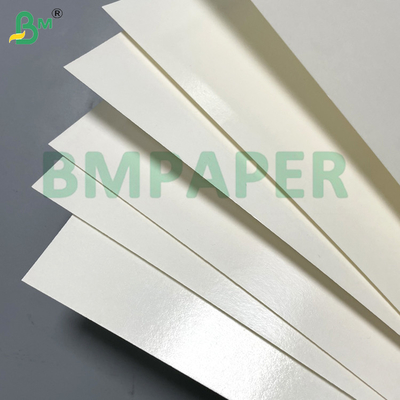 PET huile / papier blanc étanche à l' eau 280gm Pour les boîtes à repas