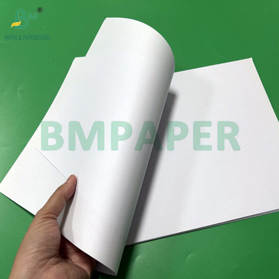 841 x 1198 mm 70 gm 80 gm papier offset non recouvert pour l'impression de texte de livre