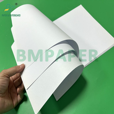 841 x 1198 mm 70 gm 80 gm papier offset non recouvert pour l'impression de texte de livre