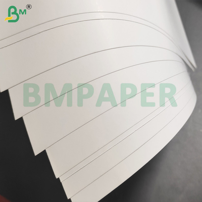 C1S Papier chromé recouvert d'un côté brillant de 70 gm pour l'impression d'étiquettes