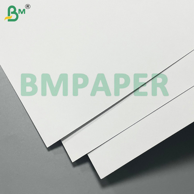 80 grs 85 grs Papier revêtu d'art C1S blanc très brillant Pour les étiquettes de produits
