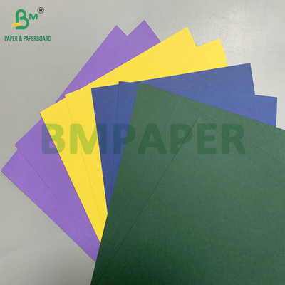 Surface lisse 180gm 230gm Carton de couleur pour les invitations de mariage