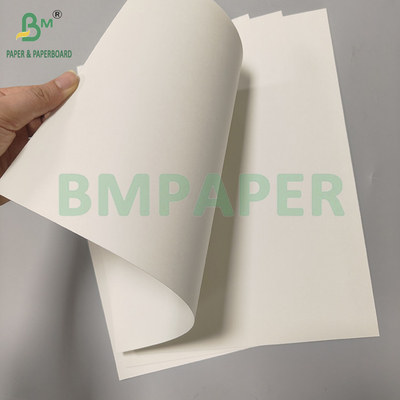 60 gm 80 gm Matériau à haute teneur en fibres ultra haute traction Papier kraft blanc pour emballage