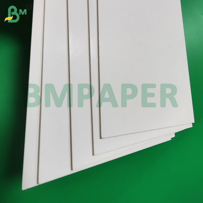 Panneau d'affichage en pâte de bois blanche de 3 mm pour signalétique suspendue 1220 x 2440 mm