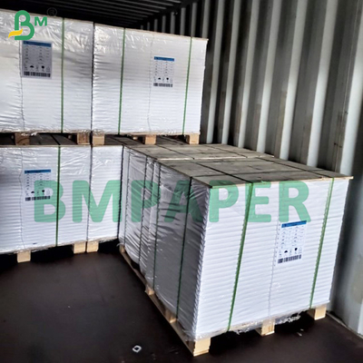 Cartes à jouer Games Black Center 320gsm avec finition brillante et cœur noir