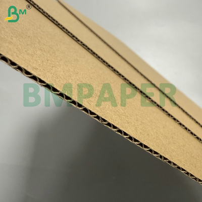 Carton ondulé brun triple épaisseur en cannelure E pour la fabrication de cartons d'emballage, non couché 140/100/140gsm