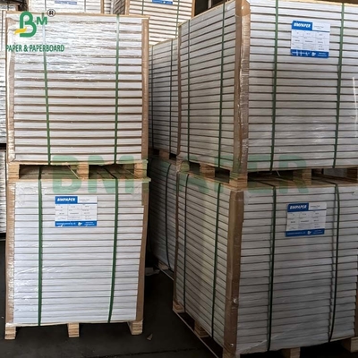 Papier biblique léger de 28 grammes et 39 grammes pour imprimer des romans