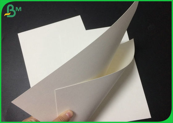 1.3mm 1.4mm Pure pâte blanche absorbant Blotter papier pour faire un tapis de bière 24 x 36 pouces