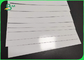 Un papier enduit dégrossi 80gsm de Chrome utilisation à haute brillance de labels de 70 x de 100cm