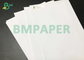 feuilles de papier excentrées non-enduites blanches de taille de 53gsm 55gsm A1 B1 pour imprimer le livre