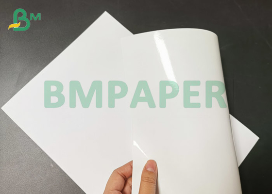 Feuille auto-adhésive blanche extérieure à haute brillance de papier de l'autocollant 80gsm de grand format