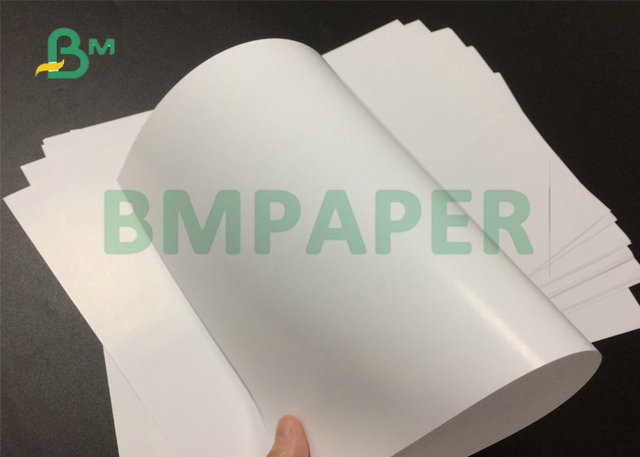 35 pouces - d'hauteur - livre blanc pur de lustre de la finition 115gr 130gr 150gr d'éclat pour la brochure 35 pouces - d'hauteur - livre blanc pur de lustre de la finition 115gr 130gr 150gr d'éclat pour la brochure