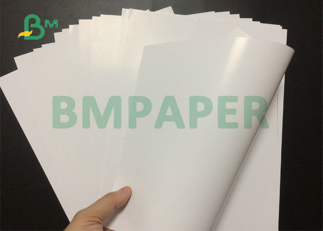 35 pouces - d'hauteur - livre blanc pur de lustre de la finition 115gr 130gr 150gr d'éclat pour la brochure 35 pouces - d'hauteur - livre blanc pur de lustre de la finition 115gr 130gr 150gr d'éclat pour la brochure