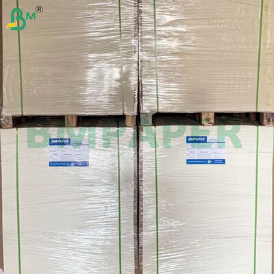 100 grammes de feuilles de papier C1S lustrées d'un côté pour l'emballage des cigarettes